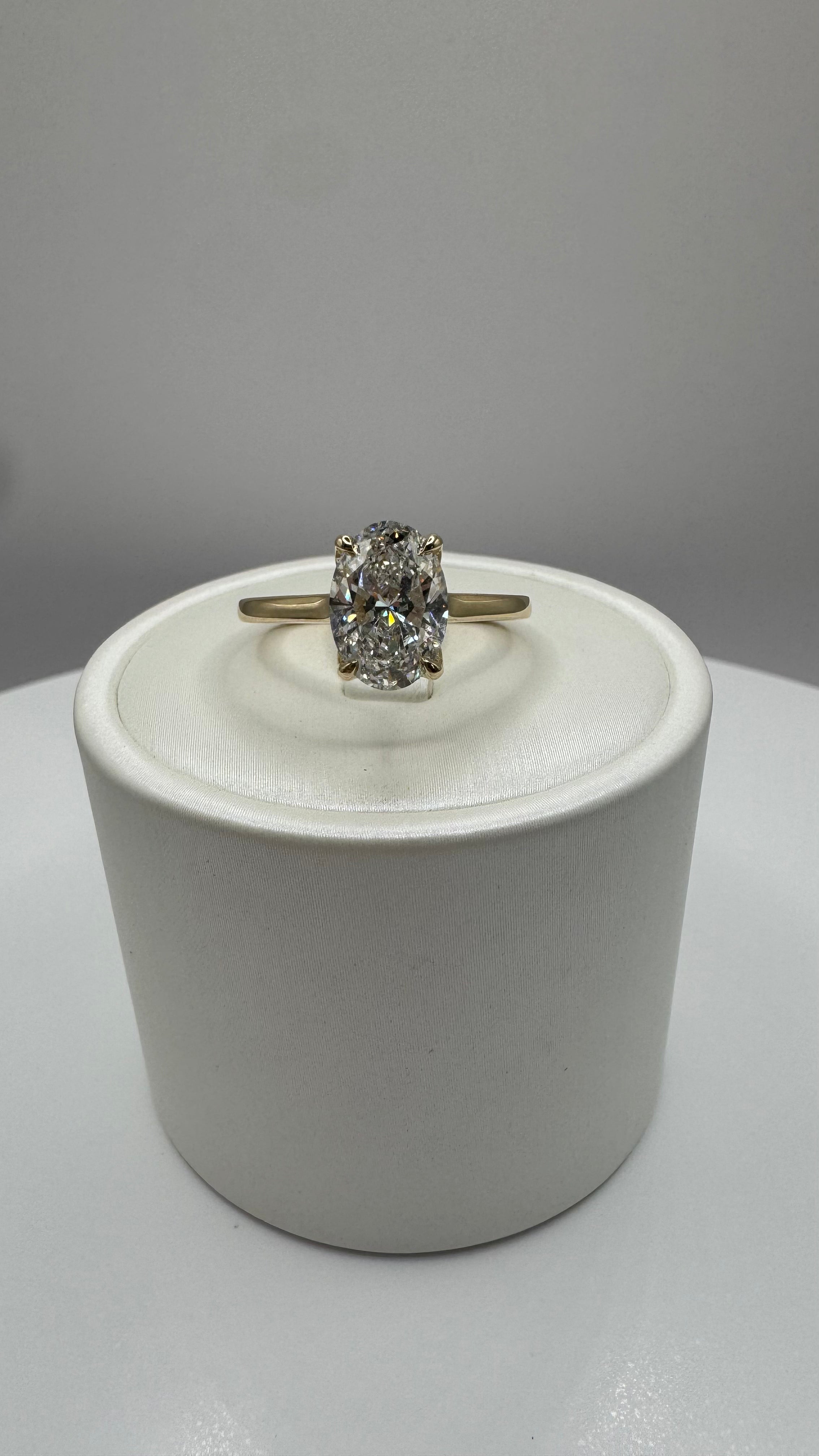 2.50 ct Oval Diamond Ring