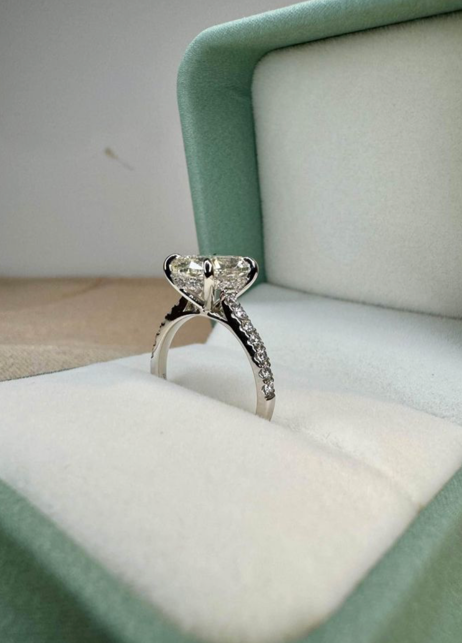 3 Carat Lab Grown Oval Engagement Ring